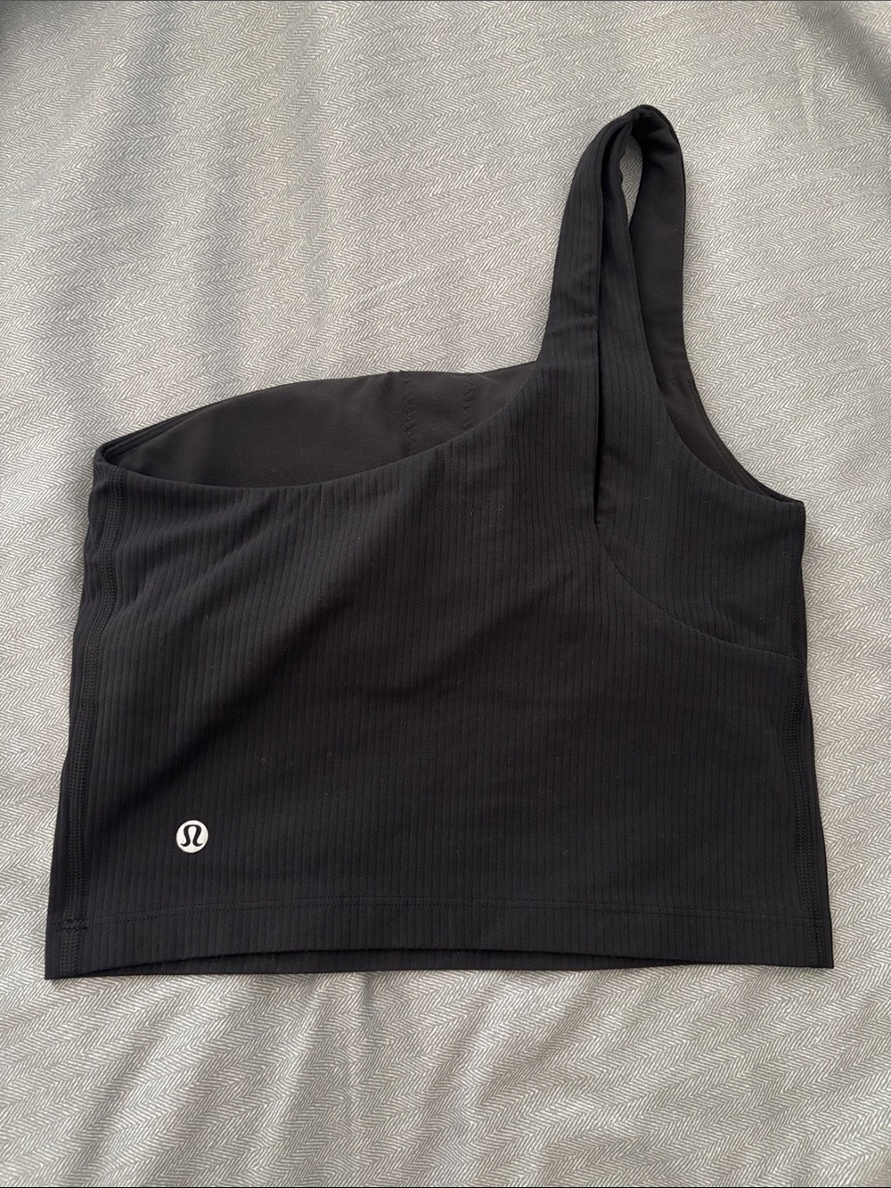 lululemon Black One-Shoulder Ribbed Align Tank - Picture 2 of 2
